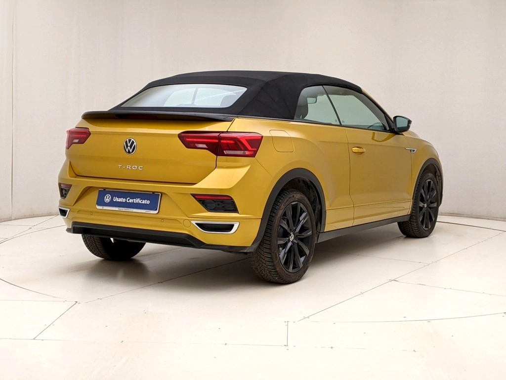 img-3 Volkswagen T-Roc Volkswagen U1282618