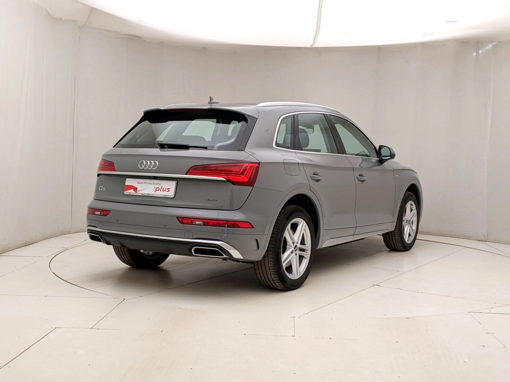 img-3 Audi Q5 Audi N1241972