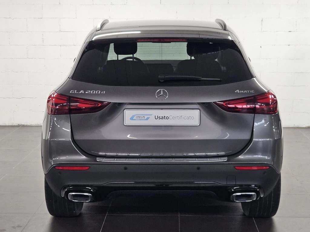 img-4 Mercedes-Benz Classe GLA Mercedes-Benz U1283647