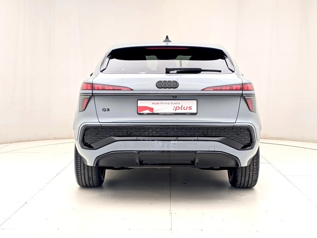 img-4 Audi Q3 Audi N1249424