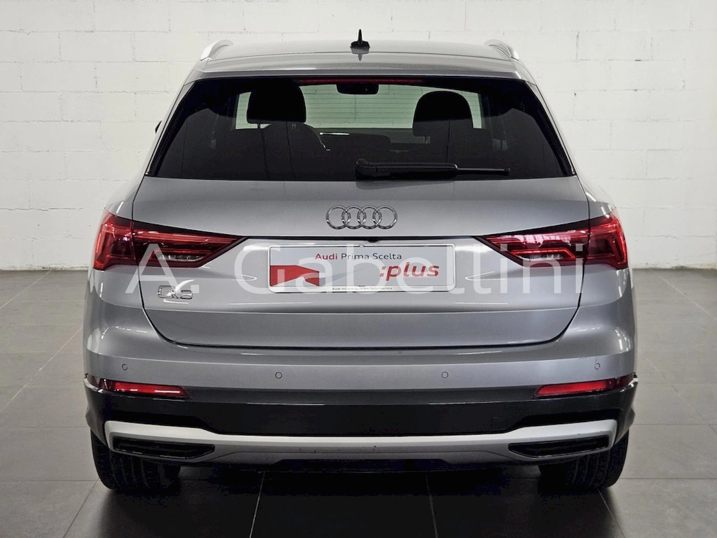 img-4 Audi Q3 Audi U1283856