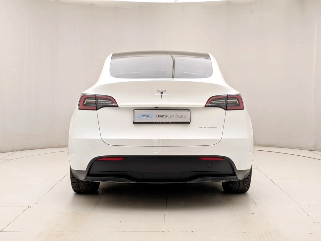 img-4 Tesla Model Tesla U1284187