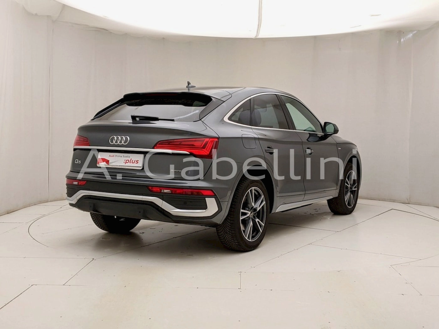 img-3 Audi Q5 Audi U1283866