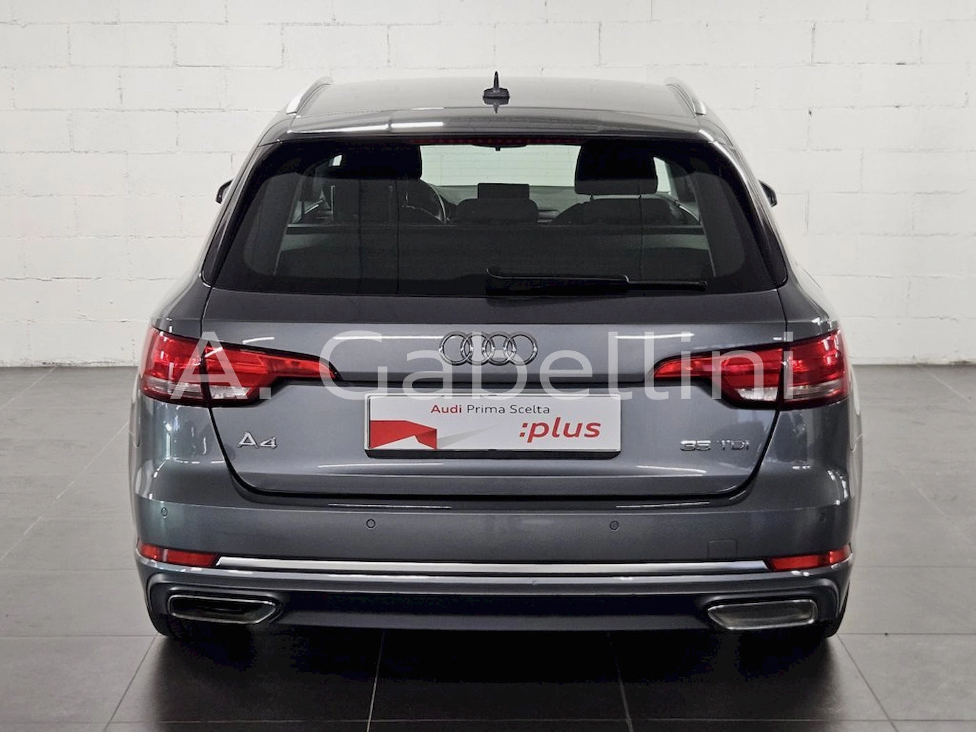 img-4 Audi A4 Audi U1282893