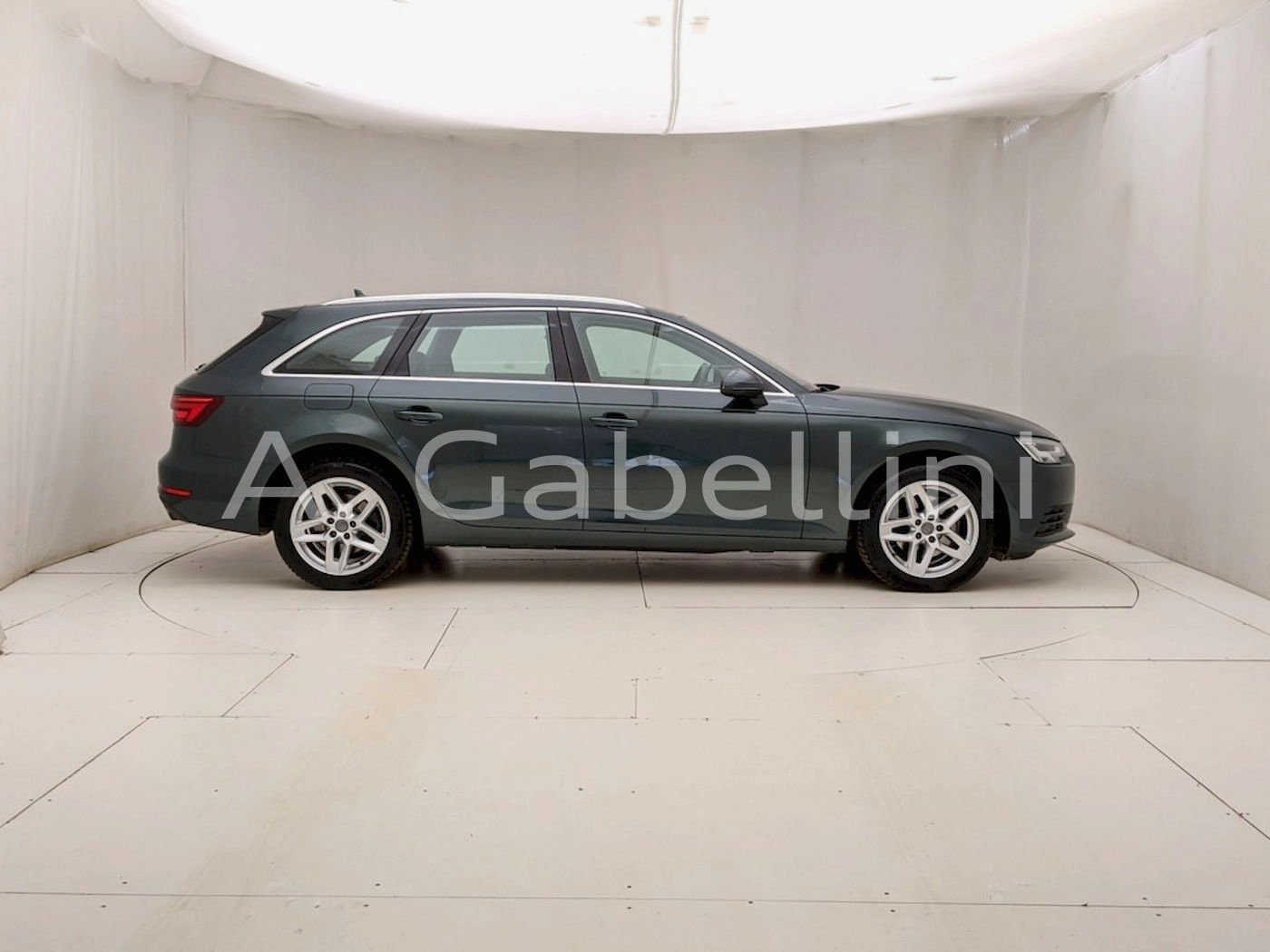 img-2 Audi A4 Audi U1282600
