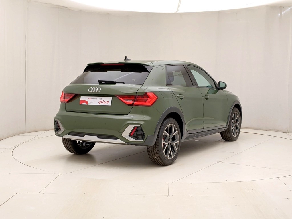 img-3 Audi A1 Audi U1284186