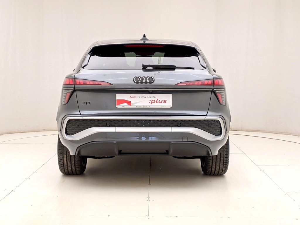 img-4 Audi Q3 Audi N1249427
