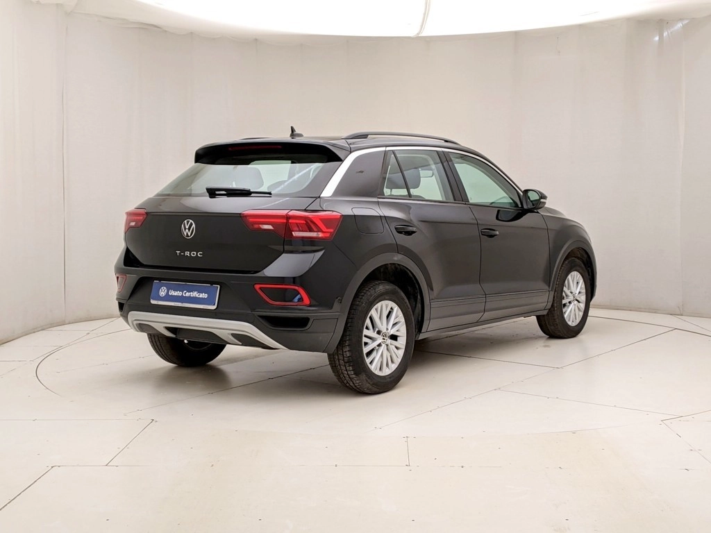 img-3 Volkswagen T-Roc Volkswagen U1283514