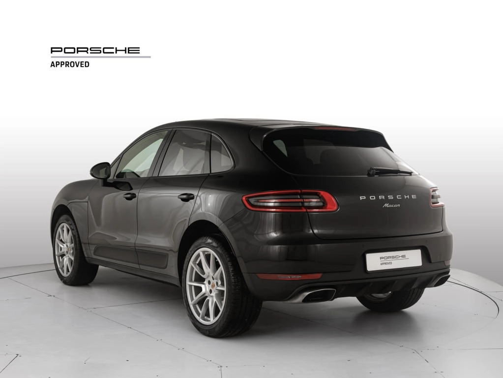 img-2 Porsche Macan Porsche U1283903