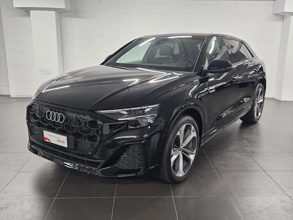 img-0 Audi Q8 Audi N1250028
