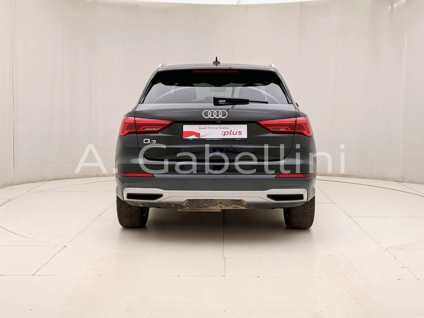 img-4 Audi Q3 Audi U1284061