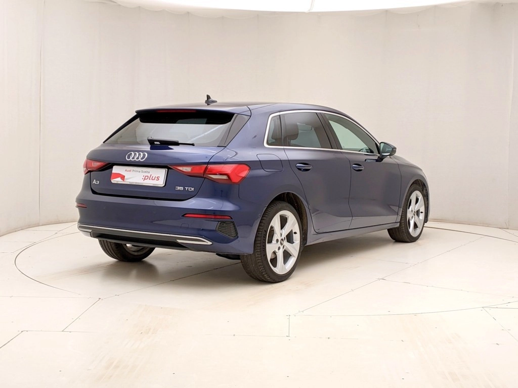 img-3 Audi A3 Audi U1284091