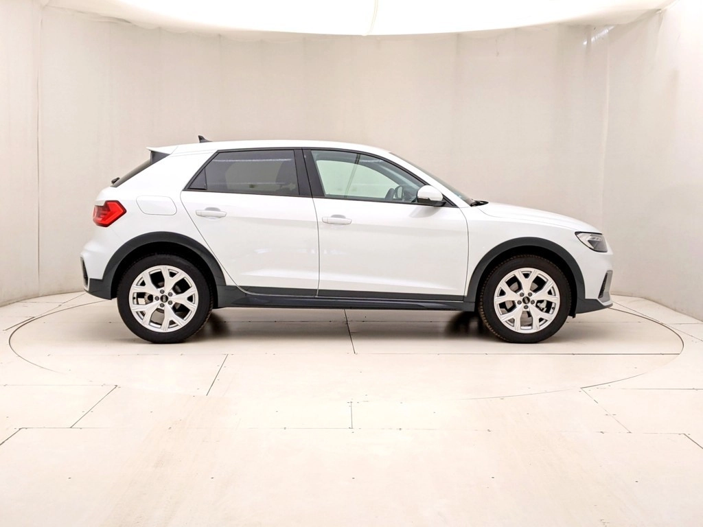 img-2 Audi A1 Audi U1284789
