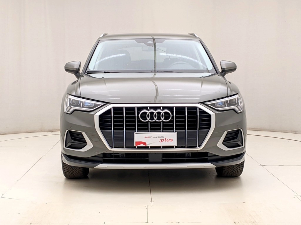 img-1 Audi Q3 Audi U1284318