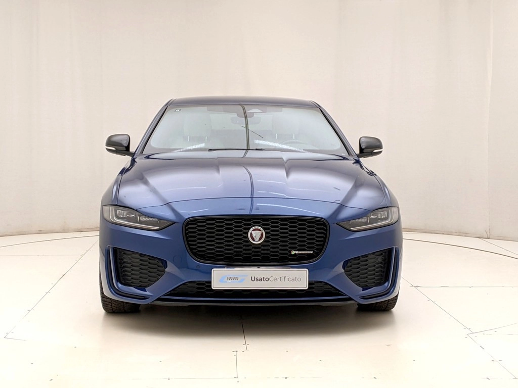 img-1 Jaguar XE Jaguar U1283553