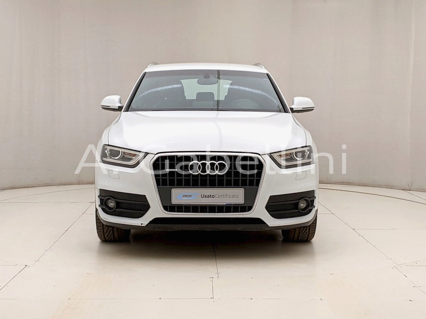 img-1 Audi Q3 Audi U1283360