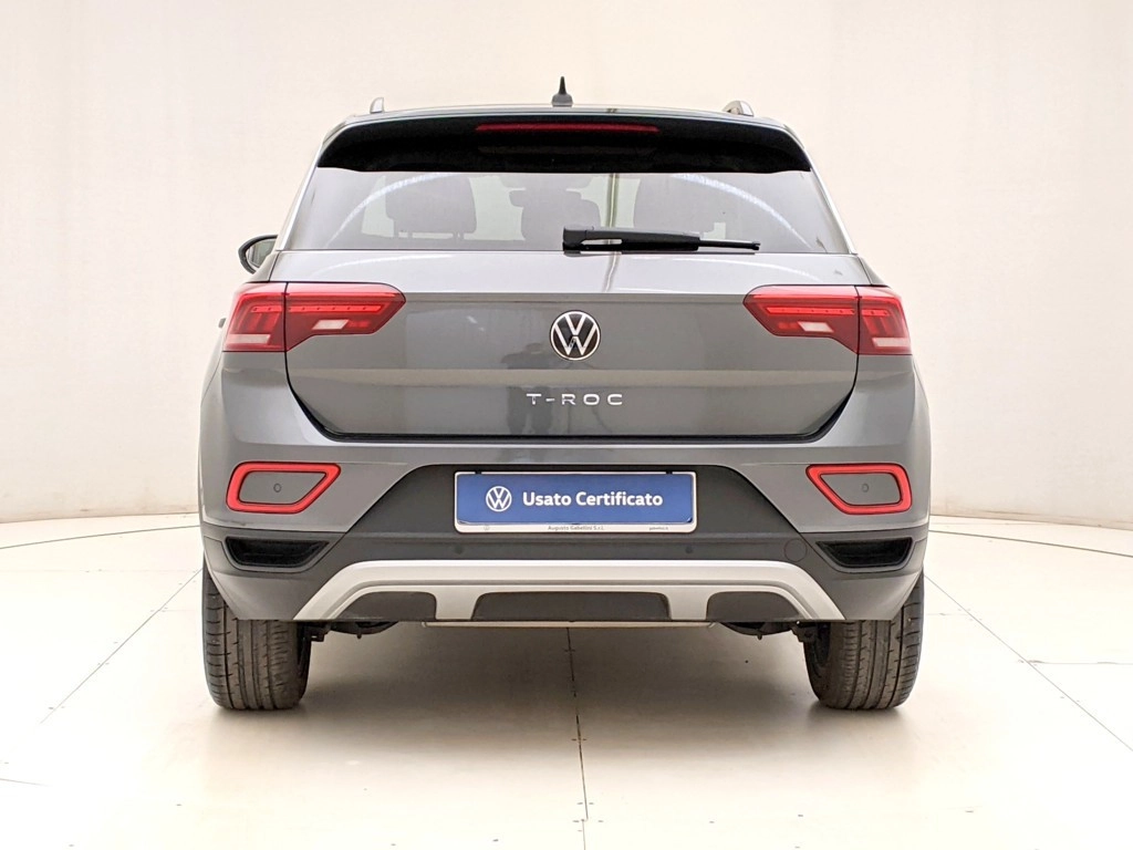 img-4 Volkswagen T-Roc Volkswagen U1284043