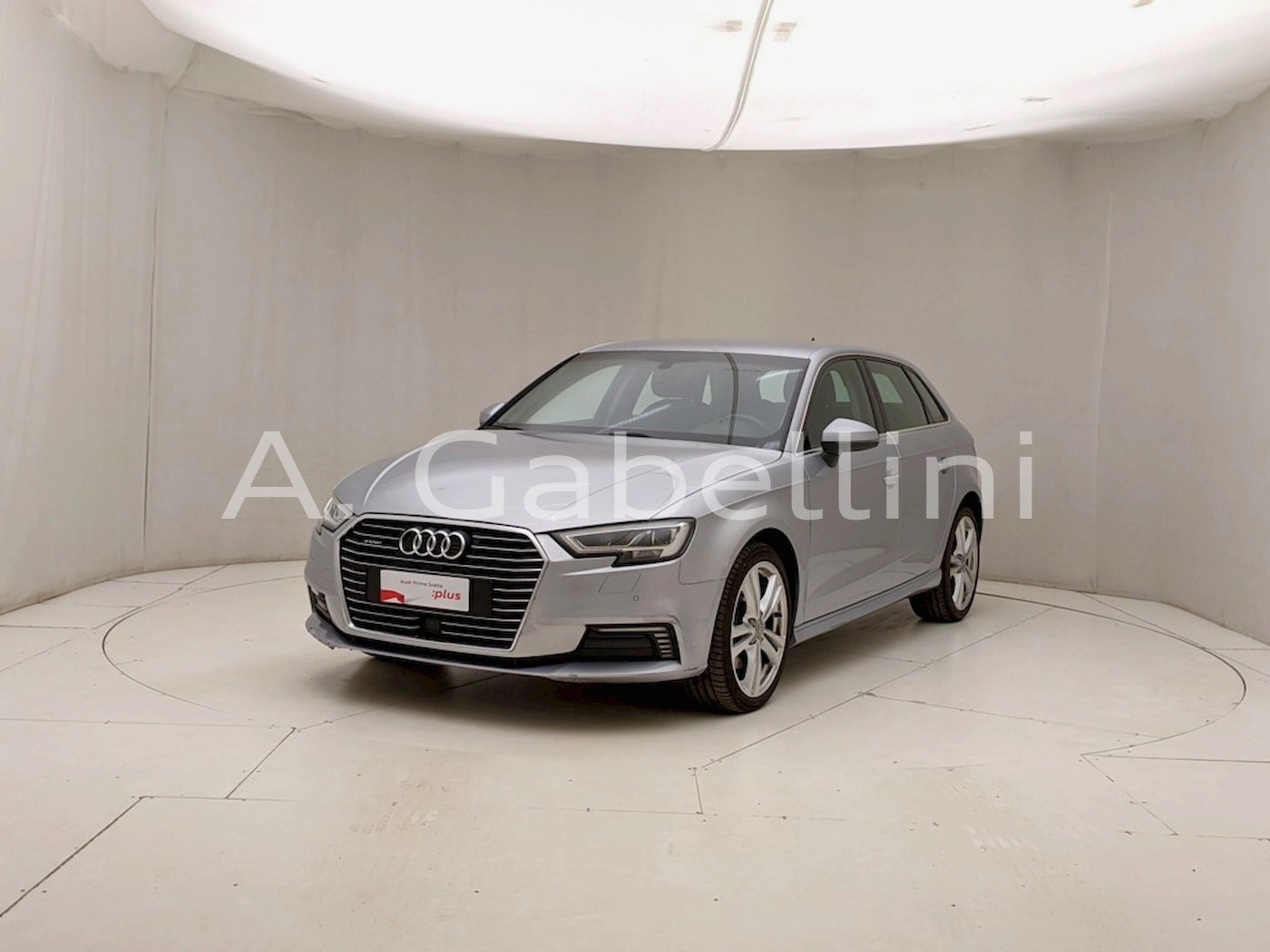 img-0 Audi e-tron Audi U1284023