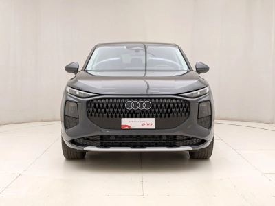 Audi Q3 - U1284219 