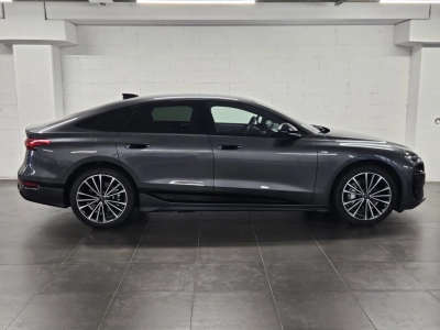 Audi e-tron - U1284316 