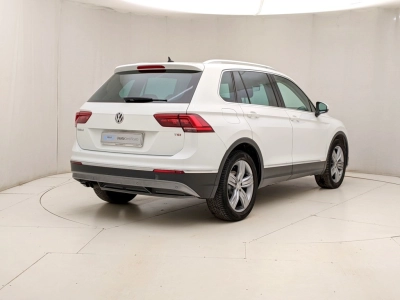 Volkswagen Tiguan - U1282776 