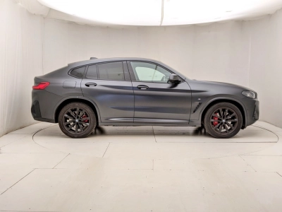 BMW X4 - U1284369 