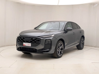 Audi Q3 - U1283979 