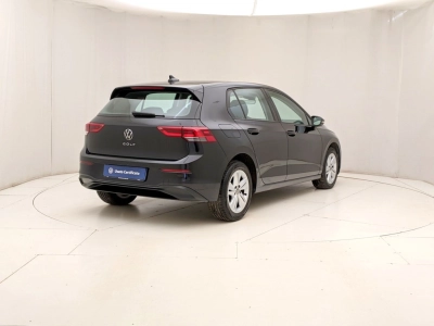 Volkswagen Golf - U1282913 