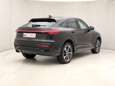 Audi Q5 - U1284709 