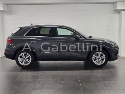 Audi Q3 - U1283918 