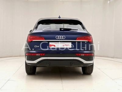 Audi Q5 - U1283471 