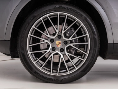 Porsche Cayenne - U1278754 