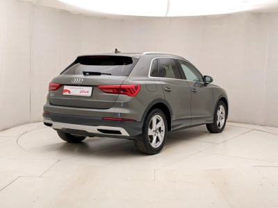 Audi Q3 - U1284318 