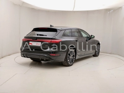 Audi e-tron - U1283857 