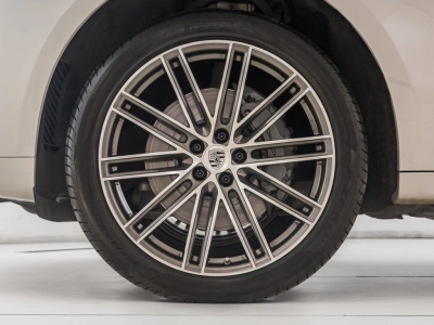 Porsche Macan - U1282159 