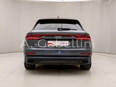 Audi Q8 - U1283459 