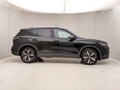 Volkswagen Tiguan - U1284099 