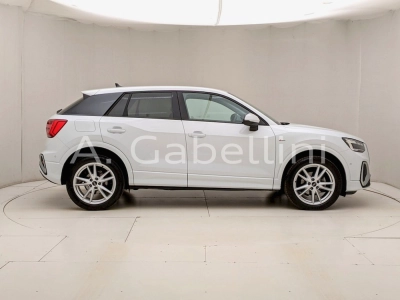 Audi Q2 - U1283571 