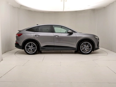 Audi e-tron - U1283043 