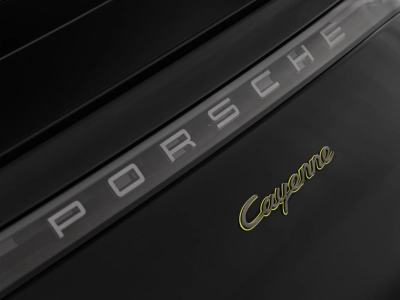 Porsche Cayenne - U1282511 