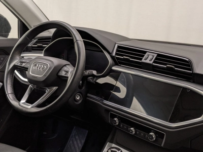 Audi Q3 - U1282304 