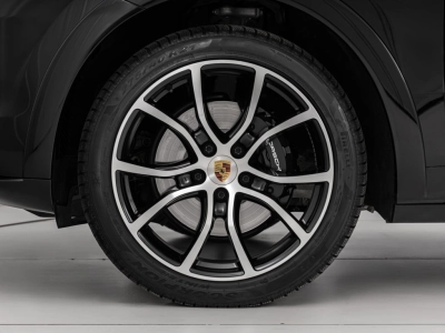 Porsche Cayenne - U1279298 