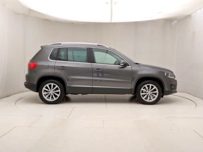 Volkswagen Tiguan - U1284198 