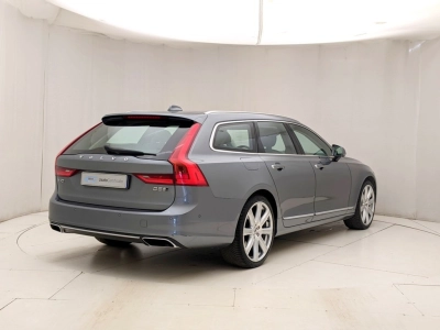 Volvo V90 - U1284338 