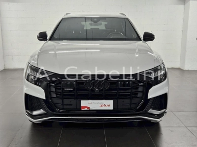 Audi Q8 - U1282957 
