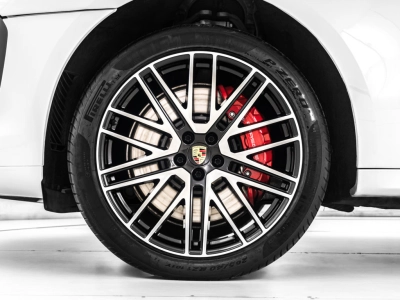 Porsche Macan - U1282755 