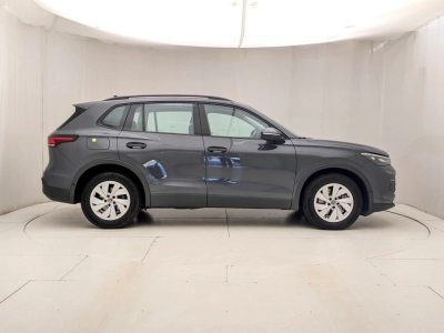 Volkswagen Tiguan - U1284405 