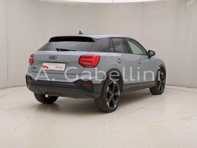 Audi Q2 - U1283619 