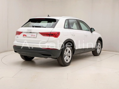 Audi Q3 - U1283695 