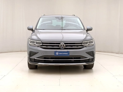 Volkswagen Tiguan - U1283501 